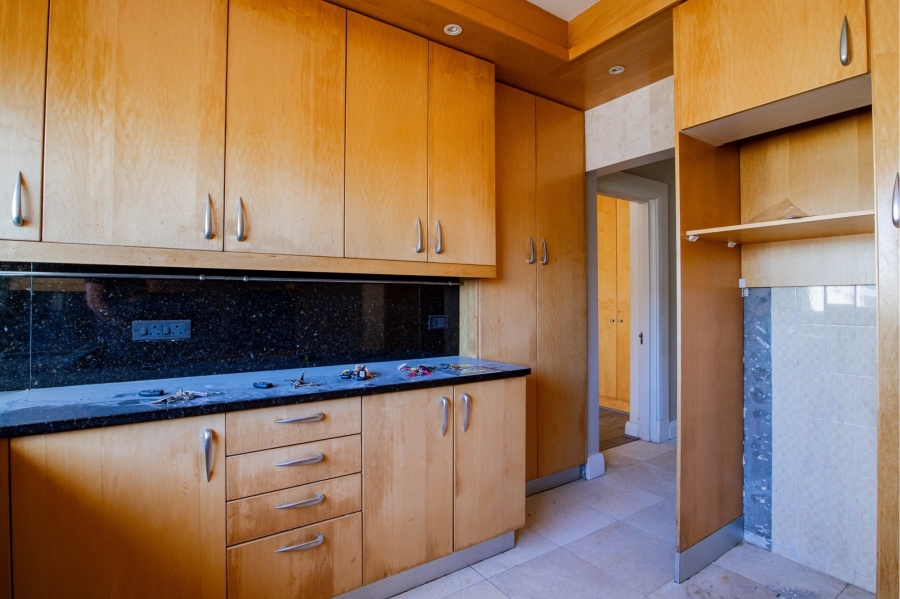 To Let 1 Bedroom Property for Rent in Mouille Point Western Cape